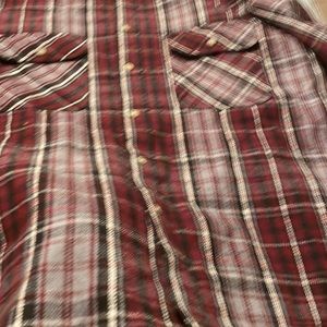 NWT size large fleece shirt brand is lake n trail